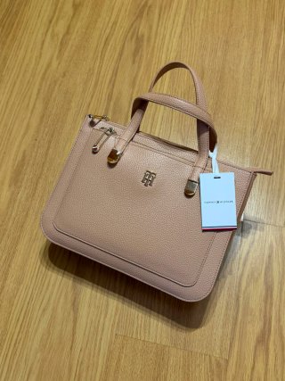 Bolso Tommy Hilfiger Rosa y Dorado
