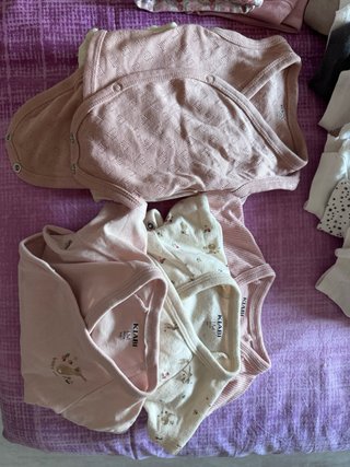 Pack 25 pijamas y bodies bebé