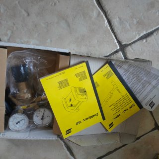 Soldadora Esab Caddy Arc 150