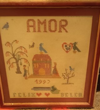 Cuadro bordado a mano Amor