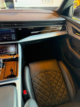 Audi Q8 2020