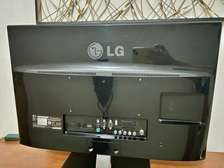 Televisor LG Negro