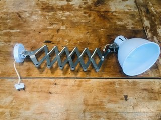 Flexo Vintage Industrial Extensible