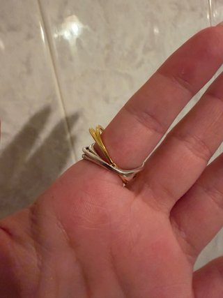 Anillo Pandora dorado y plateado
