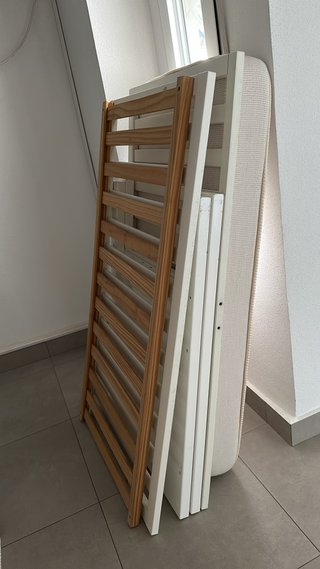 Cuna blanca con colchón