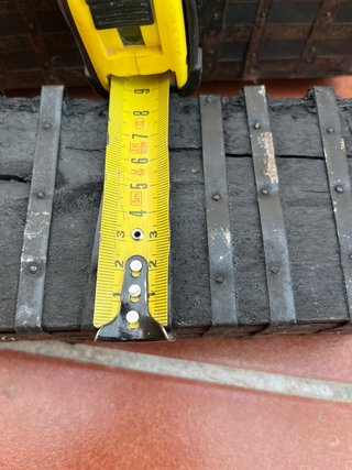 2 Cofres Madera y Metal