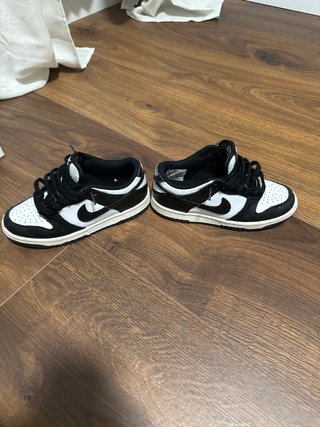 Nike Dunk Low Blanco y Negro TALLA 35.5