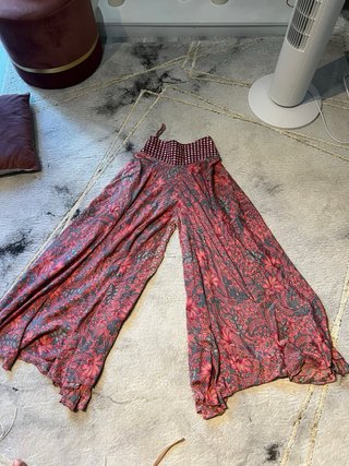 Pantalones anchos estampados