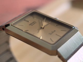 Reloj Seiko Dolce Dorado y Plateado