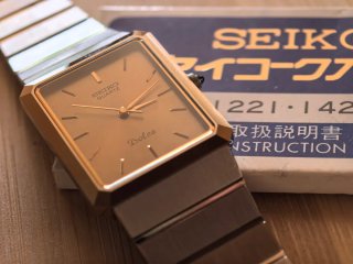 Reloj Seiko Dolce Dorado y Plateado