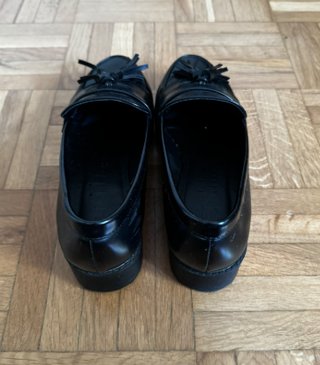 Mocasines negros de vestir con borlas