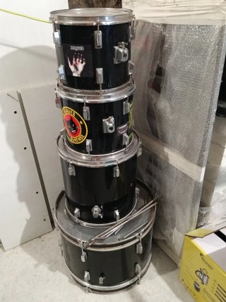 Batería Acústica Negra