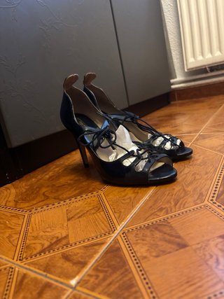 Zapatos de tacón Zara azules