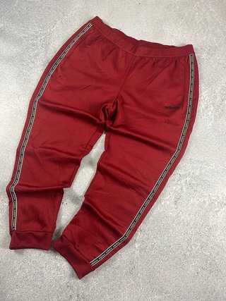 Chándal Adidas Celebrate 90s EJ9668 Talla L