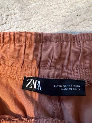 Pantalones cargo rosa elastico