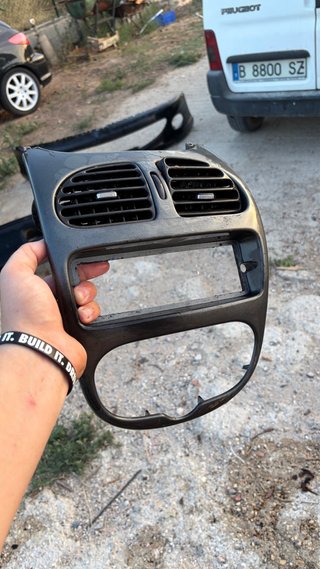 Consola Central Peugeot 206
