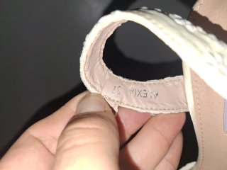 Sandalias cuña beige y blanco