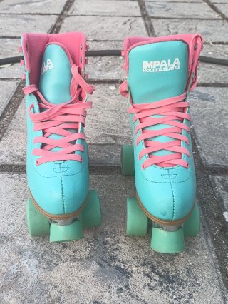 Patines Impala Azul y Rosa