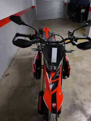 Ducati Hypermotard 698 RVE