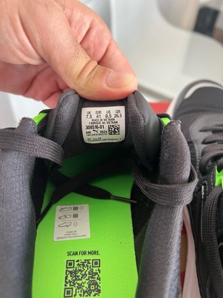 Puma RS-X Mercedes-AMG Petronas F1