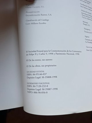 Edición de gran formato, 236 páginas