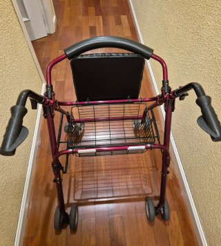 Andador Plegable 4 Ruedas dobles. Freno de carga.