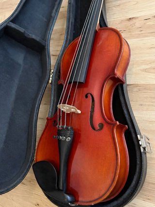 Violín 4/4 Clásico con Estuche y Arco