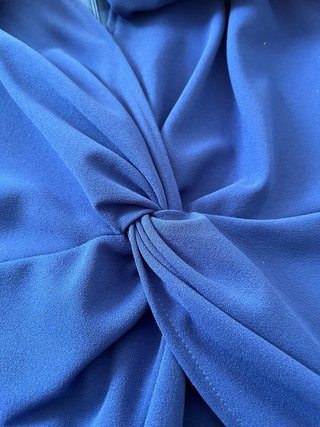 Vestido azul manga larga