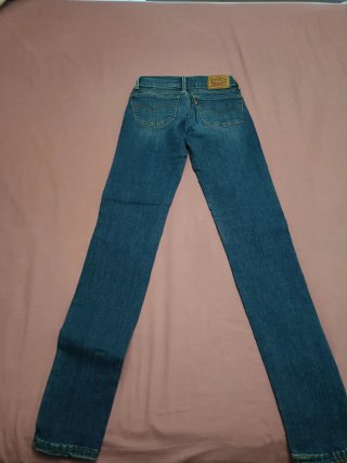 Pantalones Levi's Super Skinny Talla 24