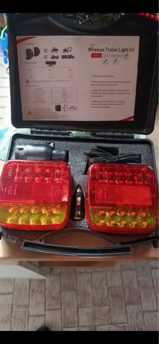 Luces LED Inalámbricas para Remolque