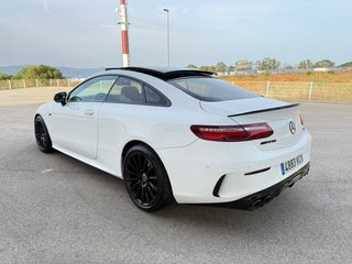 Mercedes-Benz E220d Coupé AMG Line – Full Equip