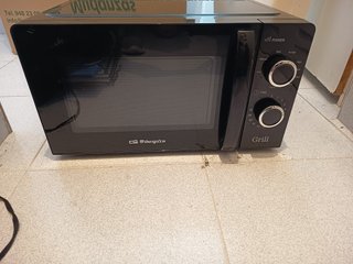 Microondas Grill 700W 20L Orbegozo - Casi Nuevo