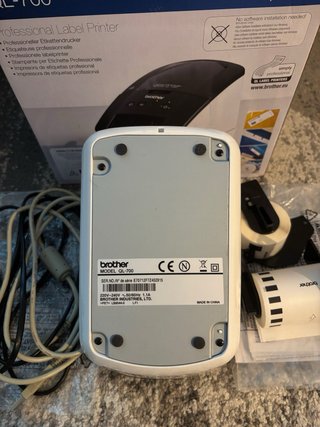Brother QL-700 Impresora de Etiquetas