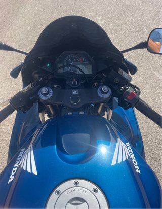 Honda CBR600RR Azul Sportbike