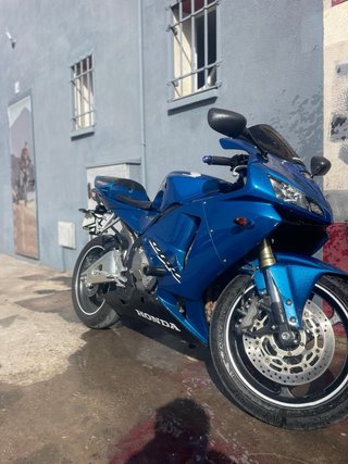 Honda CBR600RR Azul Sportbike