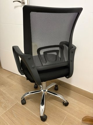 Silla de oficina regulable en altura