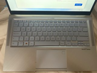 Portátil ASUS ZenBook 14 UM431D Ryzen 7 16GB