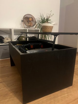 Mesa de centro elevable ÖSTAVALL negra