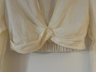 Blusa Zara Beige Cruzada Talla XS