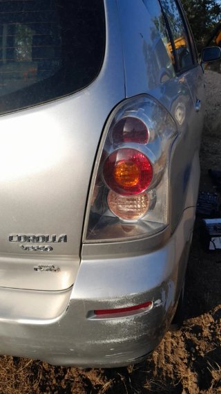Faro Trasero Derecho Toyota Corolla Verso