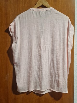 Blusa rosa de manga corta