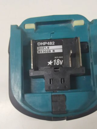 Taladro percutor Makita original 18v