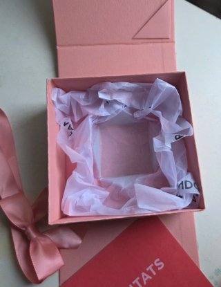 Caja regalo Pandora rosa con lazo