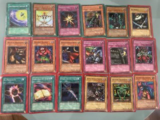 Lotto di Carte Yu-Gi-Oh! 1ª Edizione