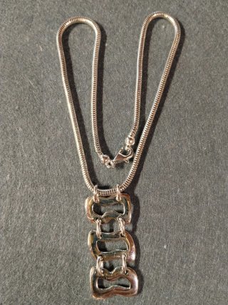 Plata Cadena con Colgante