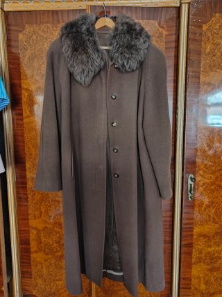 Abrigo vintage de lana marrón con cuello ARTEIN