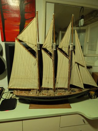 Maqueta de barco de vela