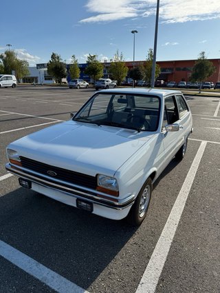 Ford Fiesta 1.0 L mk1 Vendo o cambio 1977