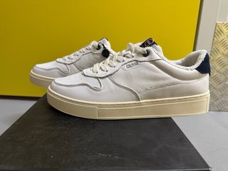Zapatillas Colmar Piel Beige/Blanco