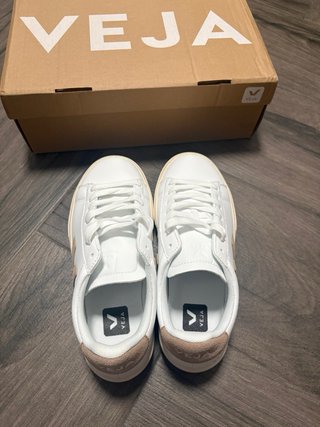 Zapatillas Veja Talla 38 Blancas y Marrones